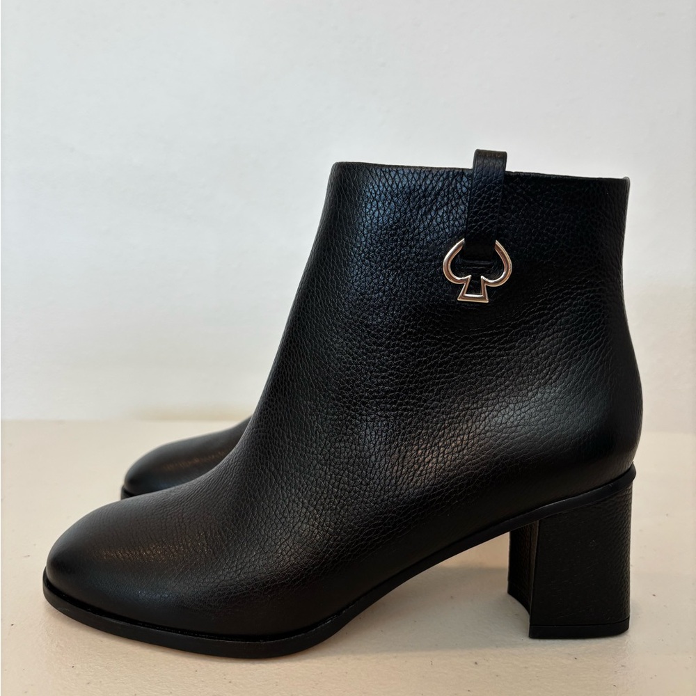 Kate Spade Black Ankle Manhattan Booties size 7